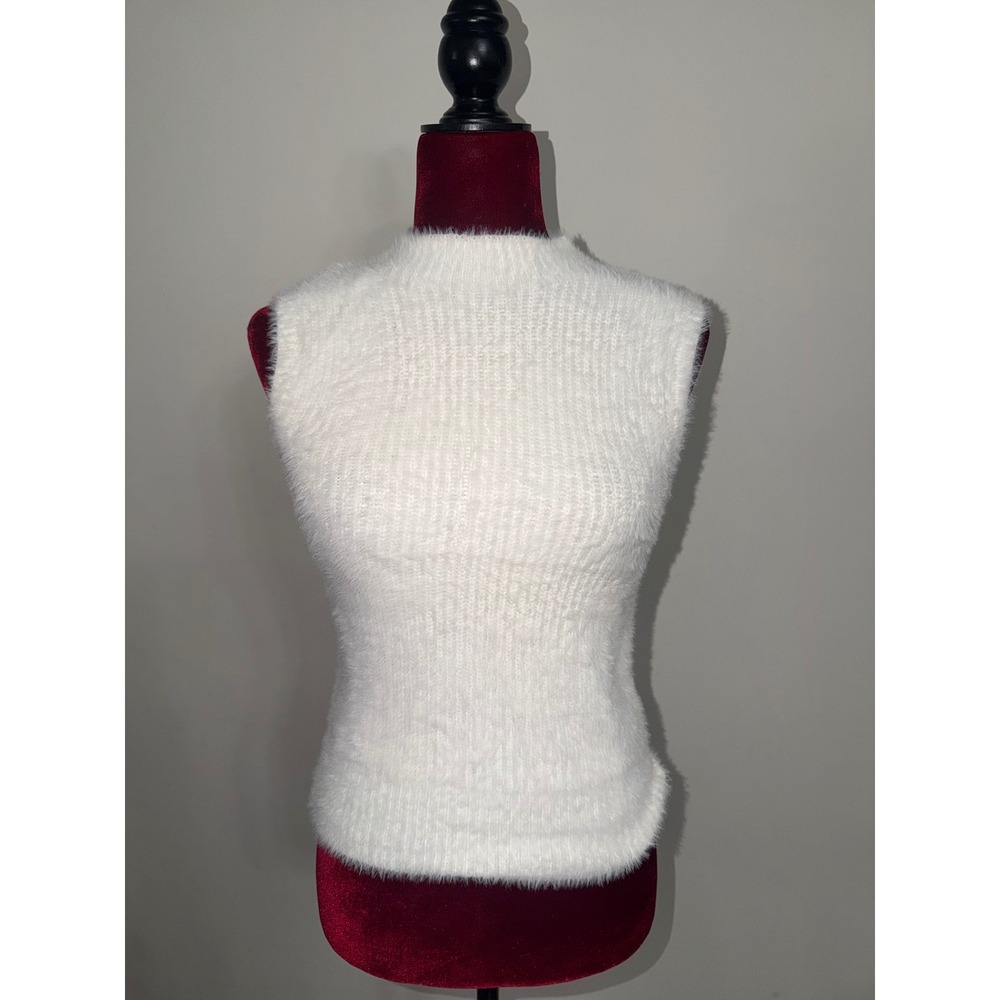 Broadway Women White Fuzzy Eyelash Knit Mock Neck Sleeveless Sweater Vest XS